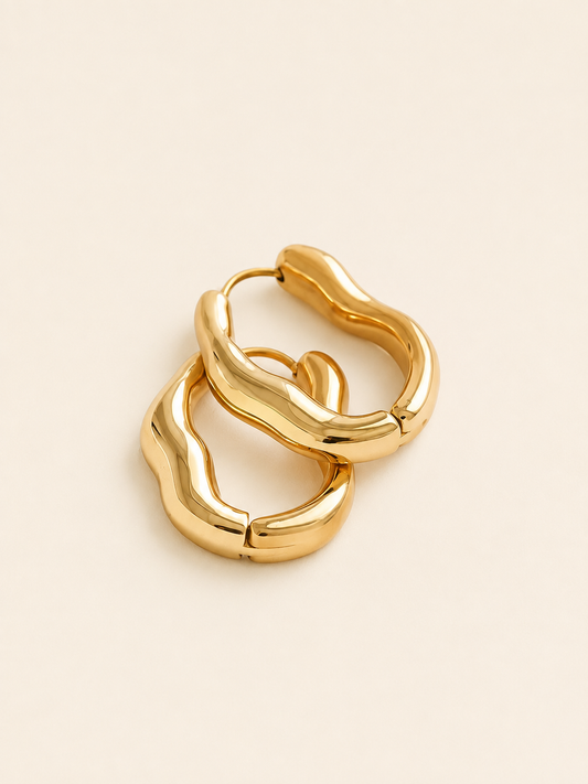 Amara Oval Earrings