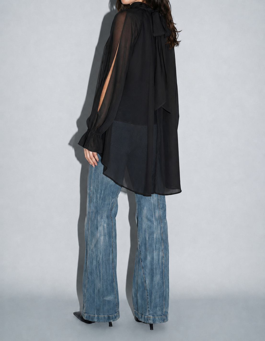 Aura Black Top