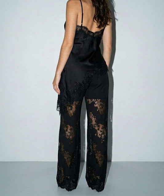 Belle Lace Set