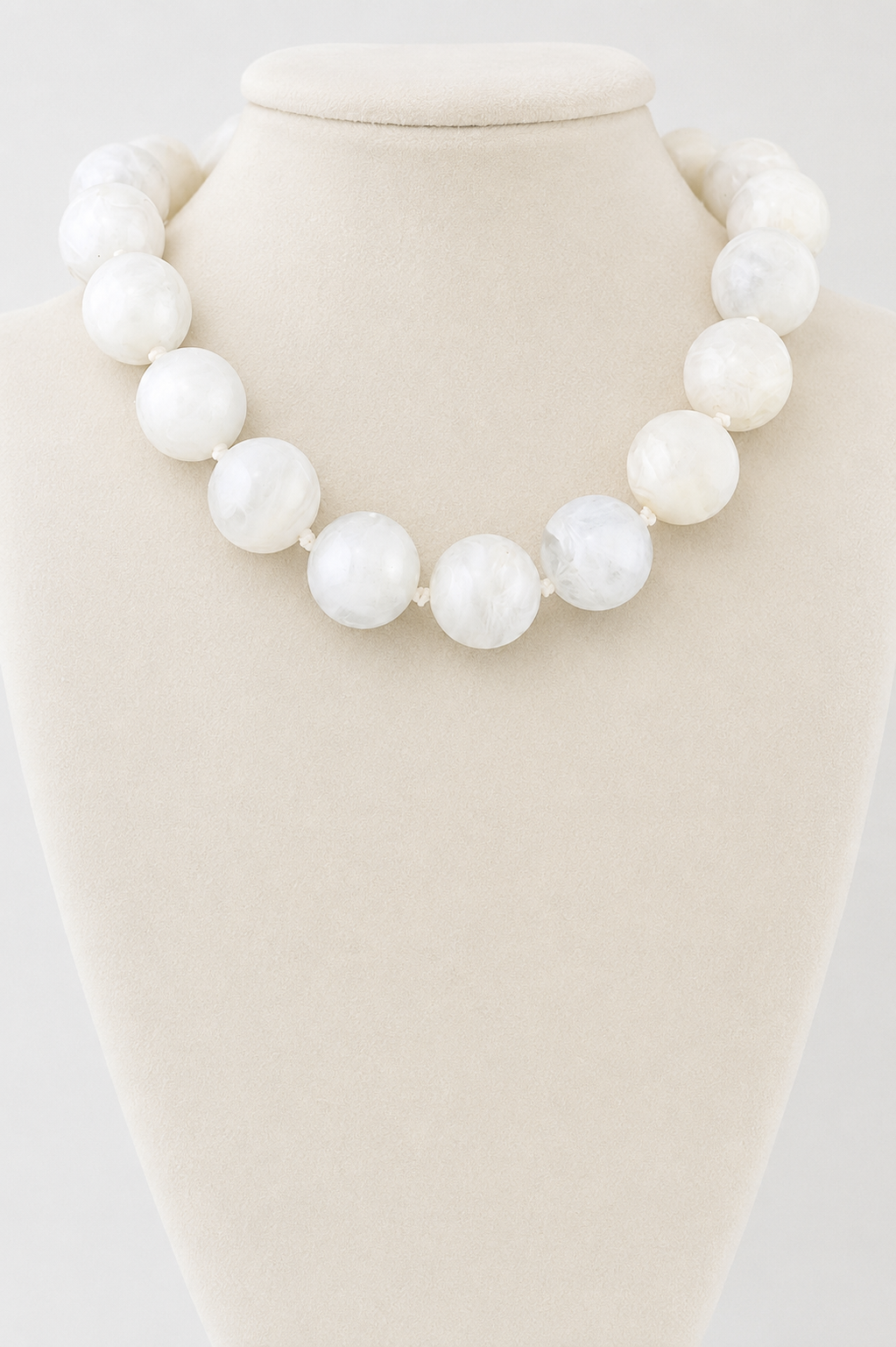 Mila Chunky Necklace