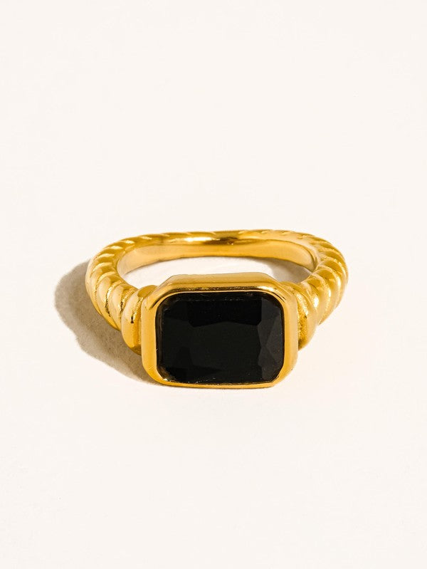 Emera Ring