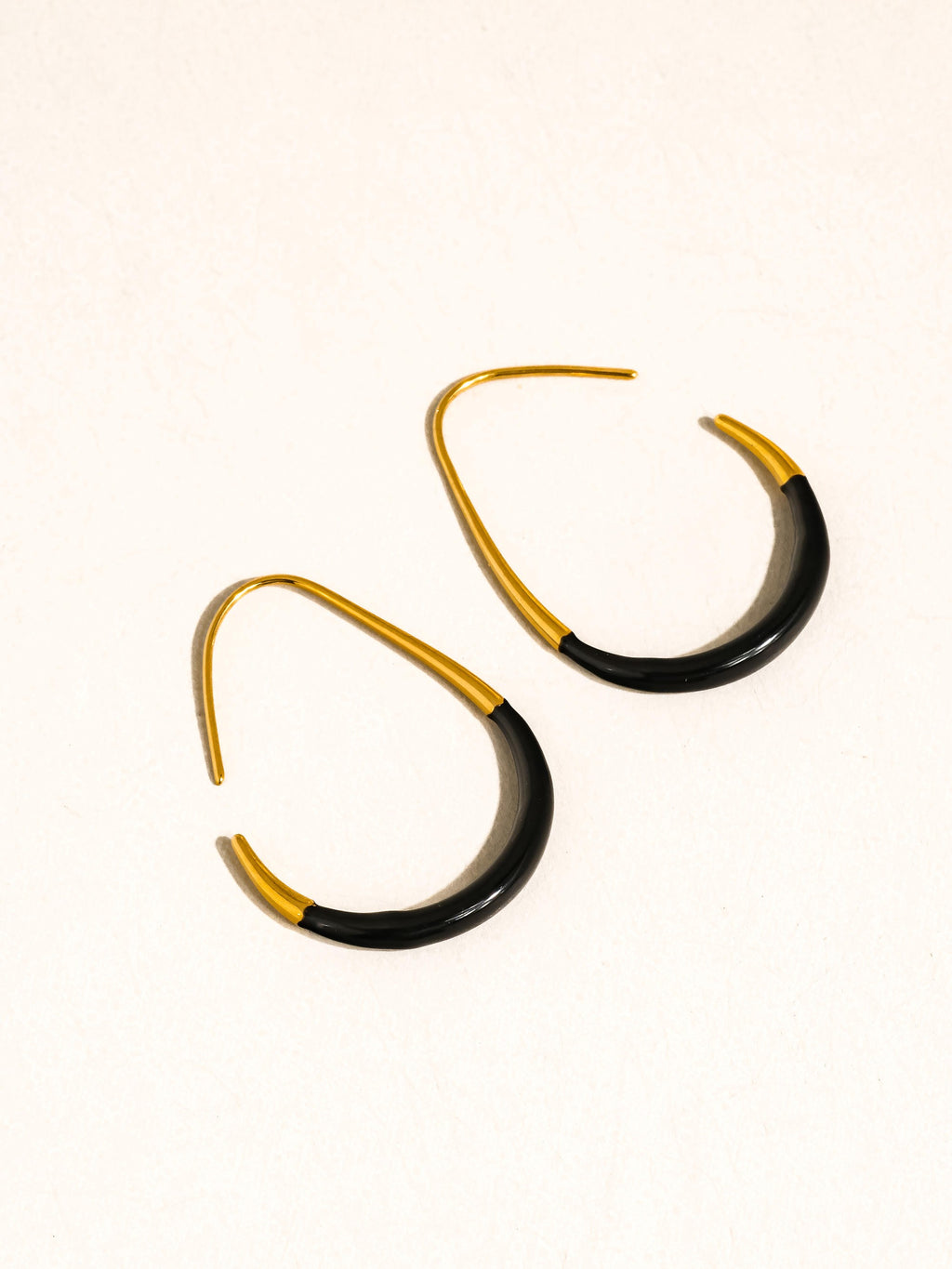 Noir Earrings